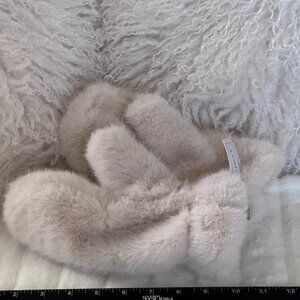 Soft Pink Mittens with tag